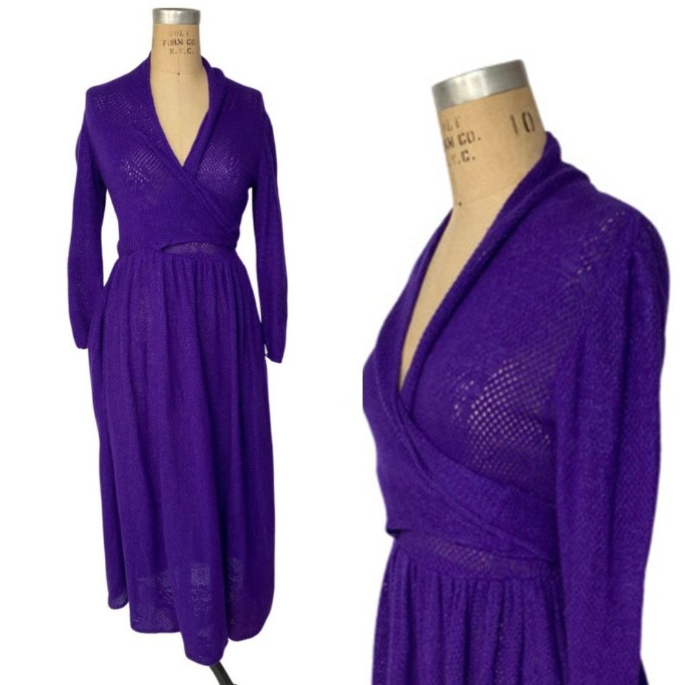 Vintage Byblos High End Womens Long Sleeve V-Neck Purple Knit Dress Size Small